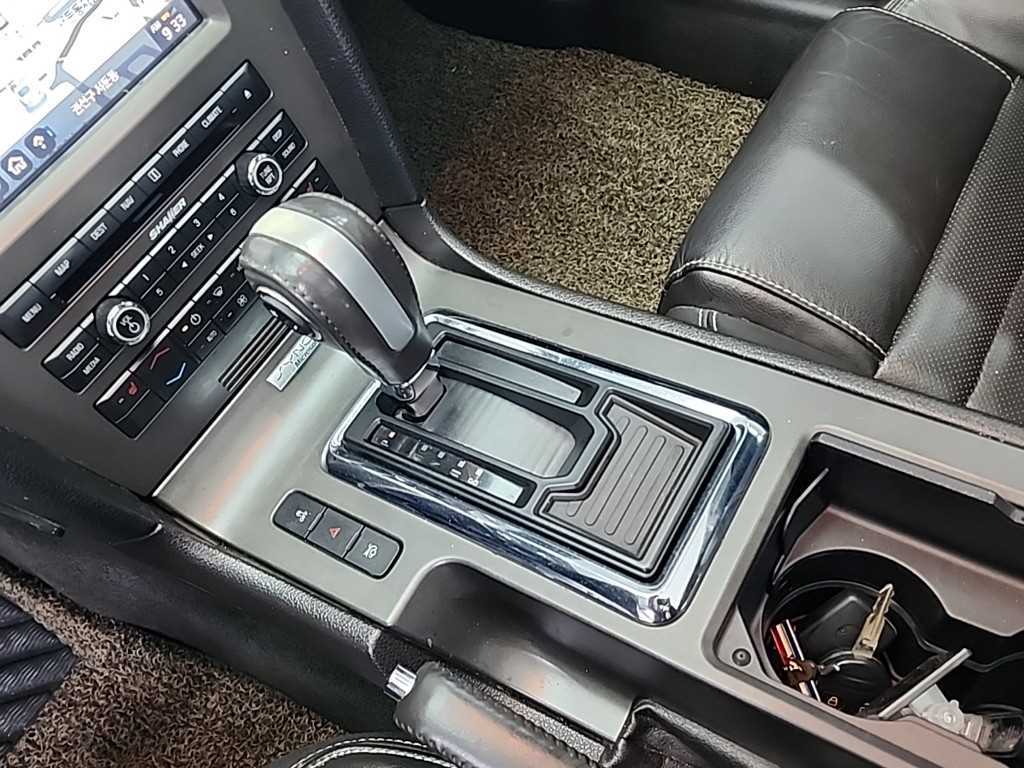 Ford Mustang - Vista 8