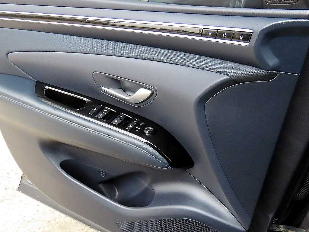 HYUNDAI Tucson - Vista 11