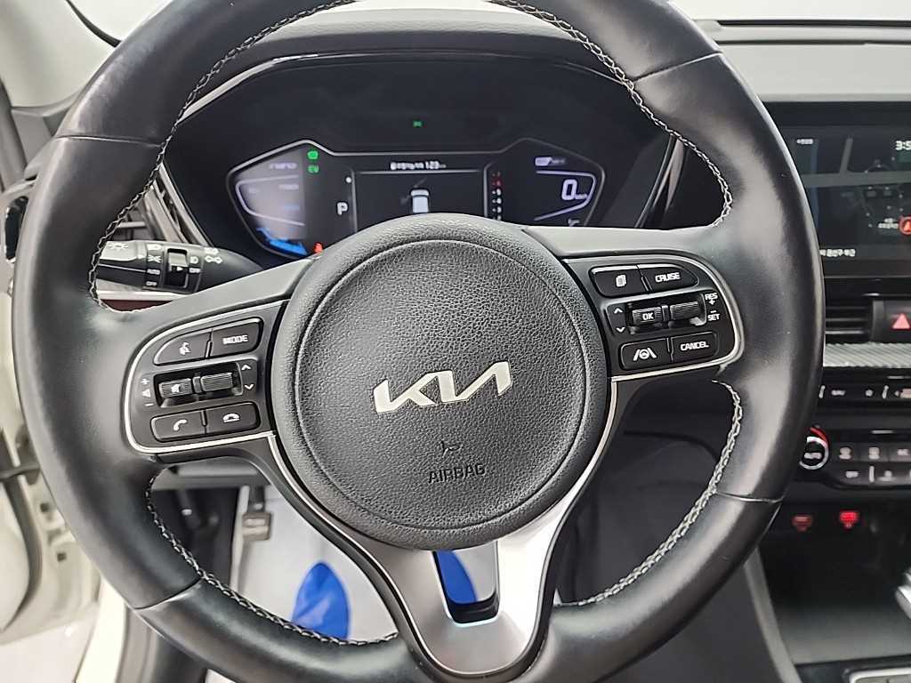 KIA Niro - Vista 9