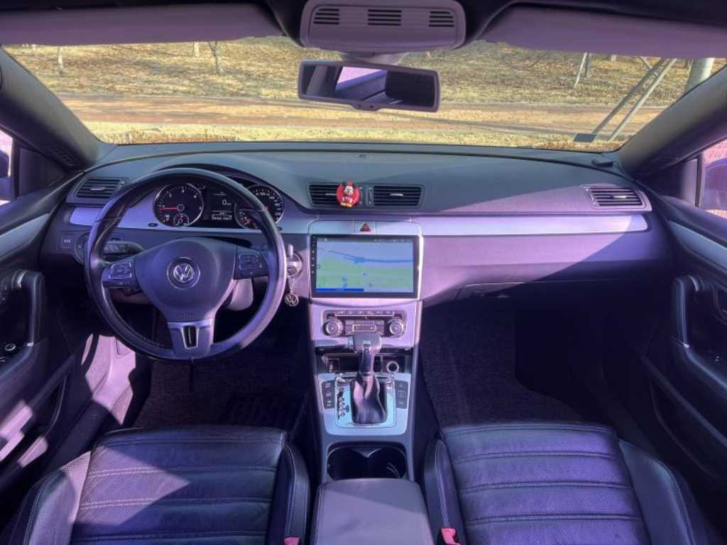 Volkswagen CC - Vista 10