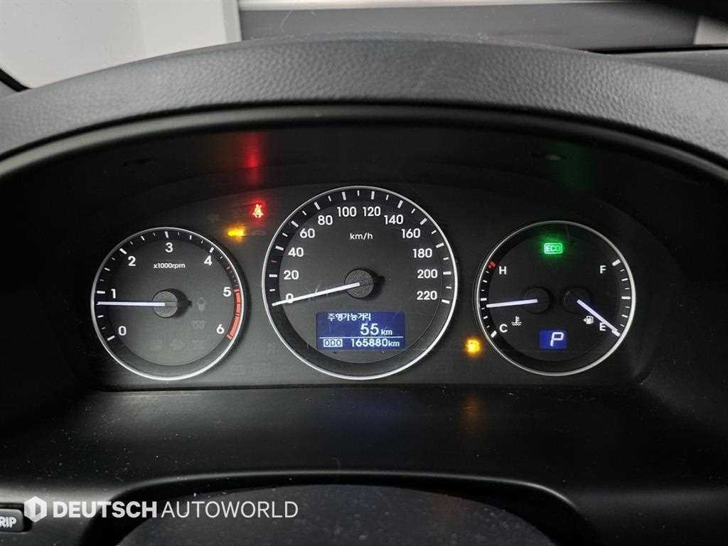 HYUNDAI Starex - Vista 8