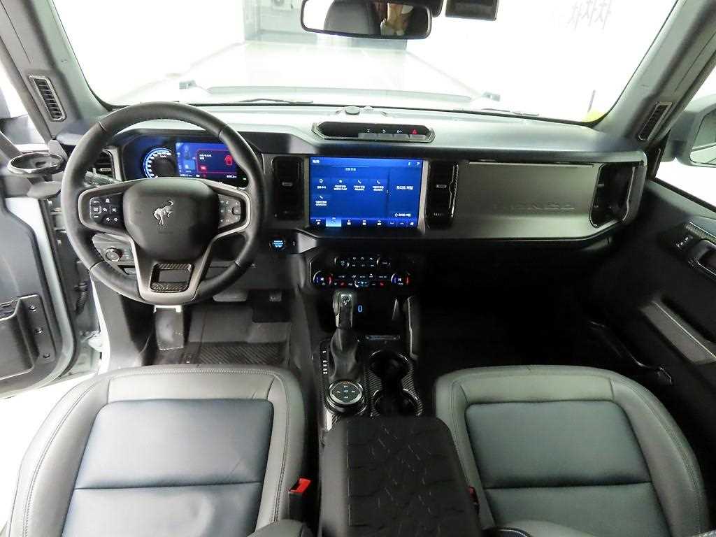 Ford Bronco - Vista 7