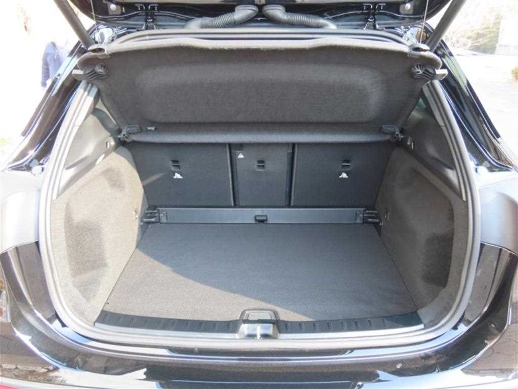 Mercedes Benz GLA Class 2025 - Importación desde Corea - HF Imports Iquique - Foto 18