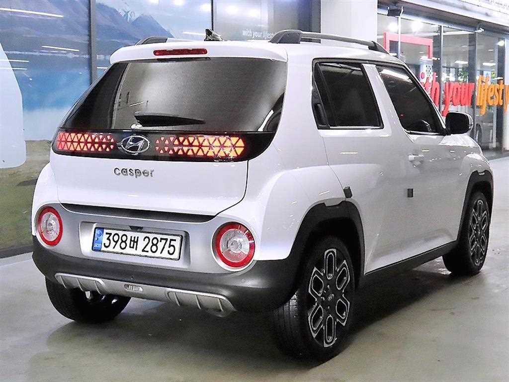 HYUNDAI Casper - Vista 4