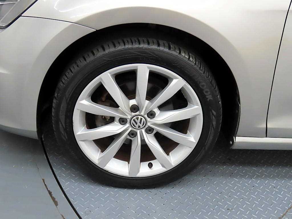 Volkswagen Golf 2015 Gris - Importación desde Corea - HF Imports Iquique - Foto 20