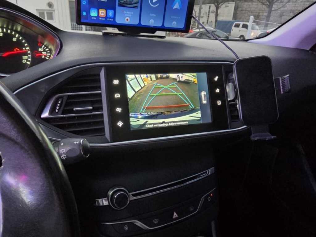 Peugeot 308 - Vista 12