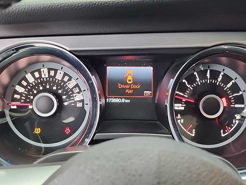 Ford Mustang - Vista 6