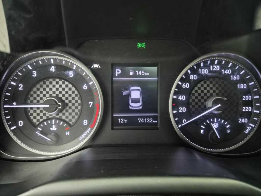 HYUNDAI Avante 2019 Azul - Importación desde Corea - HF Imports Iquique - Foto 16