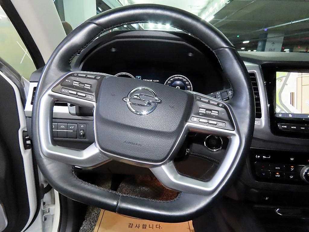 Ssangyong Rexton - Vista 8