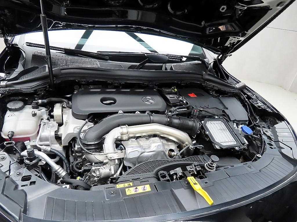 Mercedes Benz GLA Class 2025 Negro - Importación desde Corea - HF Imports Iquique - Foto 19