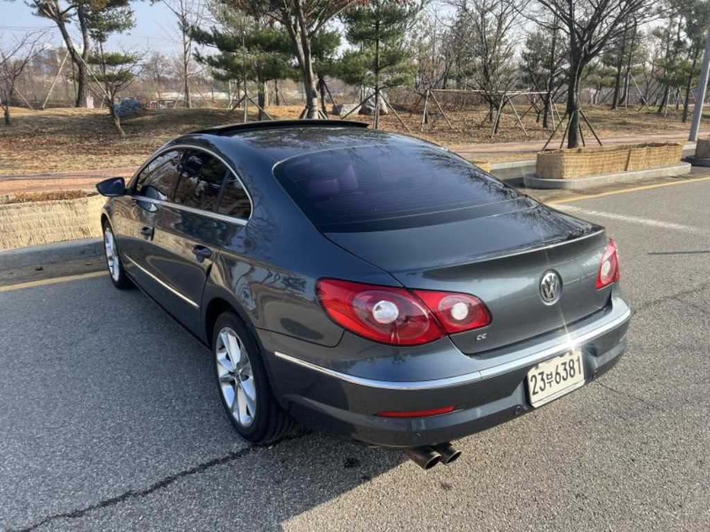 Volkswagen CC - Vista 5