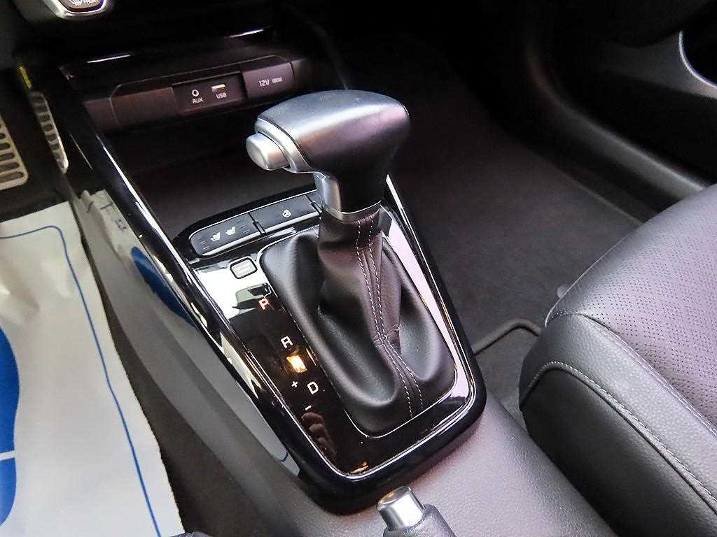 KIA Stonic - Vista 10