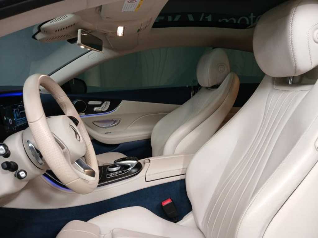 Mercedes Benz E class - Vista 7