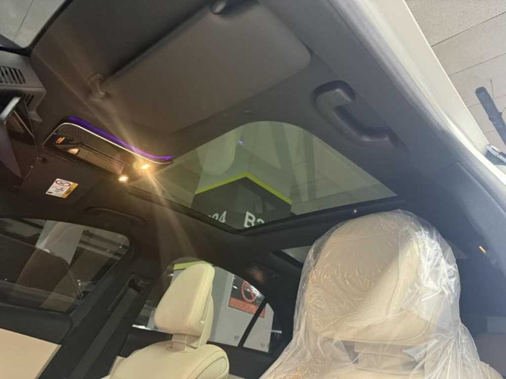 Mercedes Benz C Class 2024 Blanco - Importación desde Corea - HF Imports Iquique - Foto 19