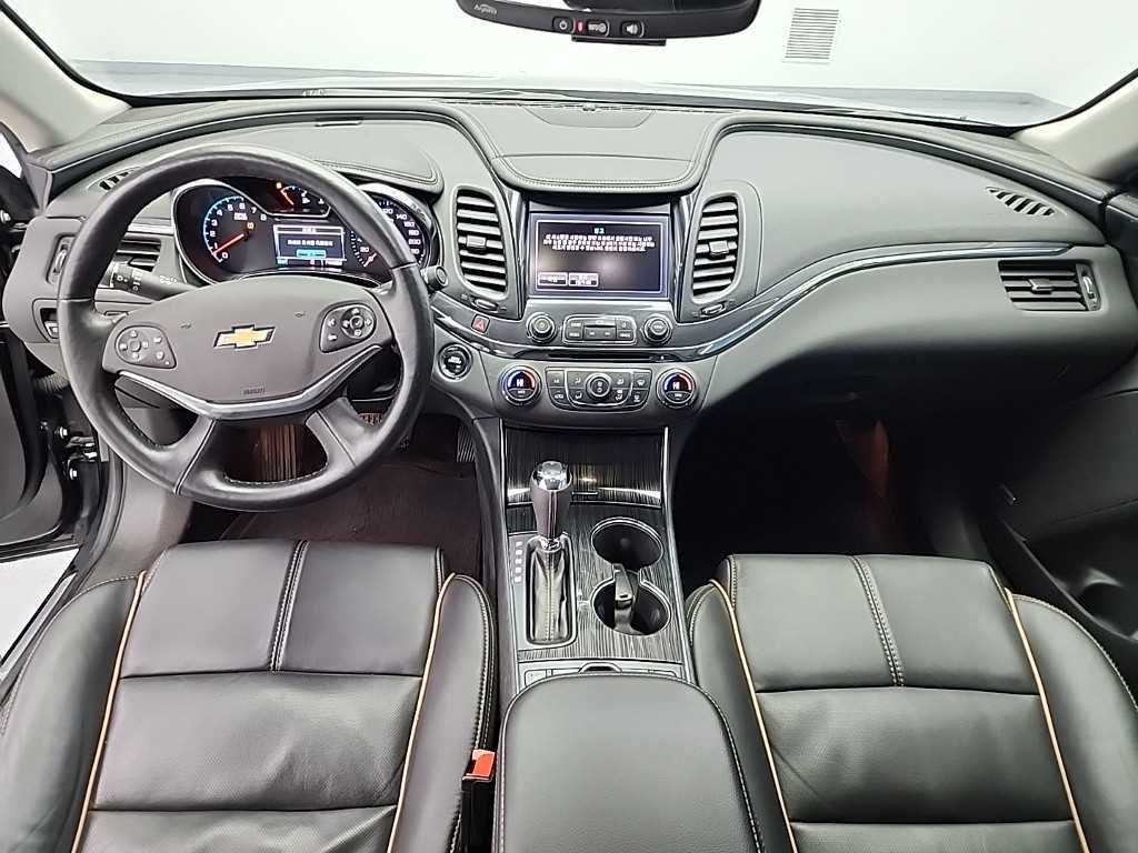 Chevrolet Impala - Vista 7