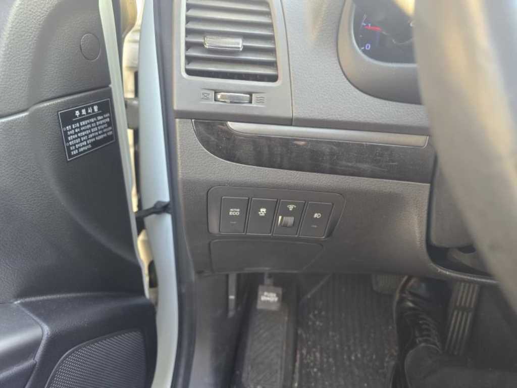 HYUNDAI Santa Fe - Vista 8