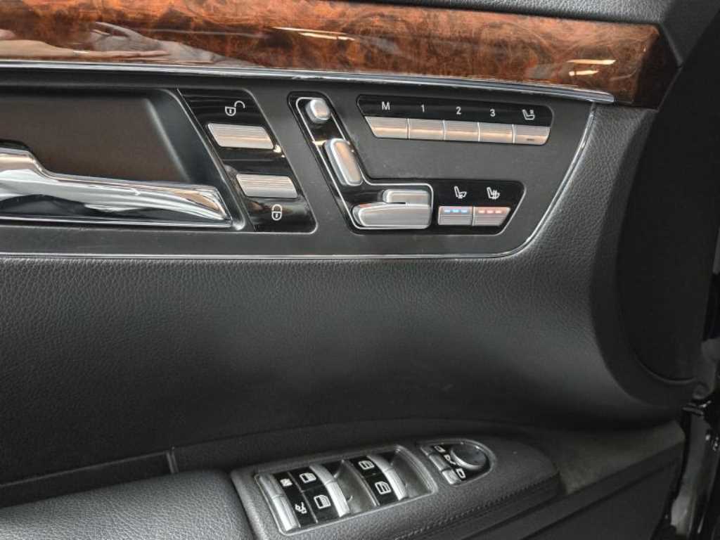 Mercedes Benz S Class 2011 Negro - Importación desde Corea - HF Imports Iquique - Foto 17