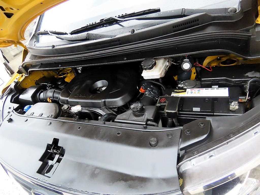 HYUNDAI Starex 2019 Amarillo - Importación desde Corea - HF Imports Iquique - Foto 19