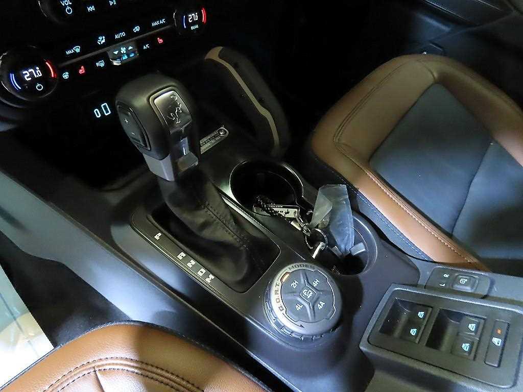 Ford Bronco - Vista 12