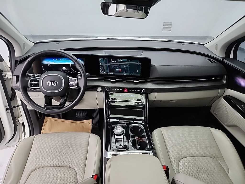 KIA Carnival - Vista 7