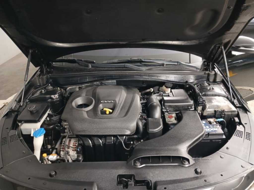 KIA K5 2018 Negro - Importación desde Corea - HF Imports Iquique - Foto 19