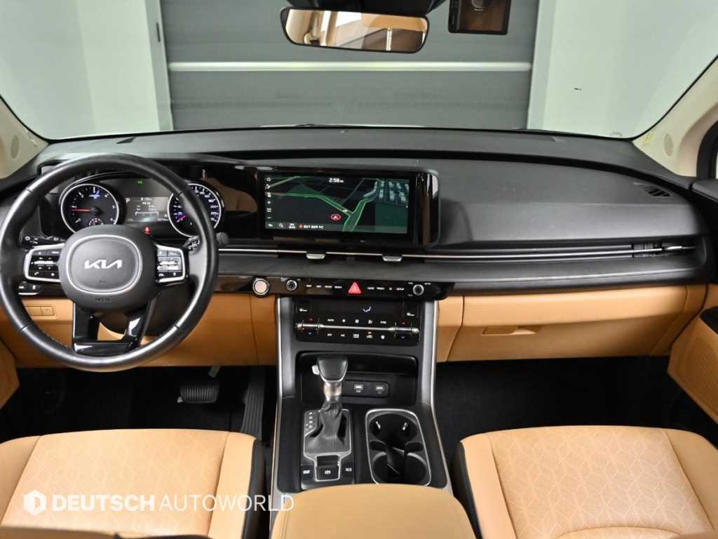 KIA Carnival - Vista 7