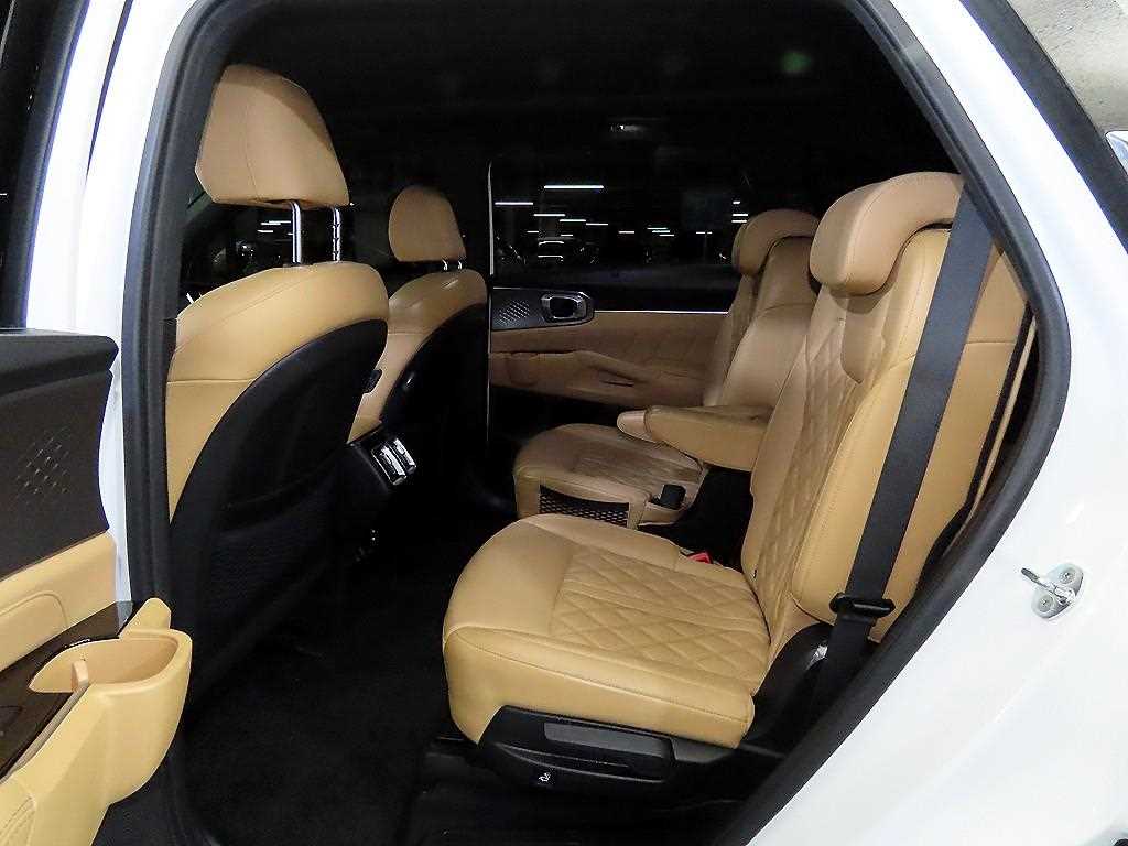 KIA Sorento - Vista 7