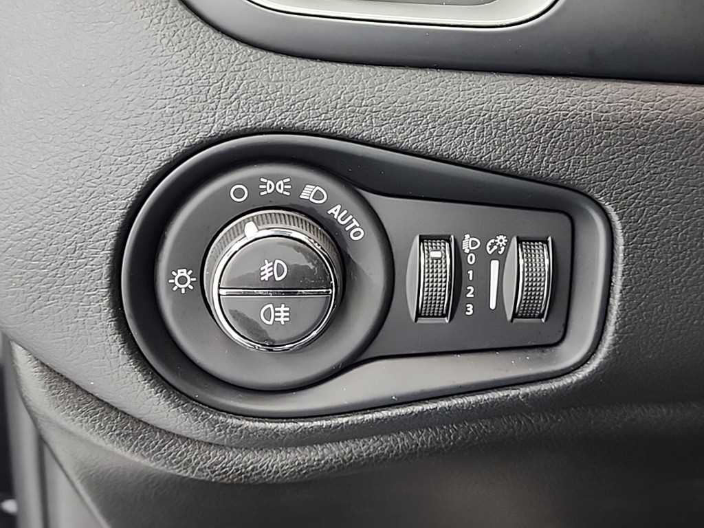 Jeep Renegade 2021 Negro - Importación desde Corea - HF Imports Iquique - Foto 18