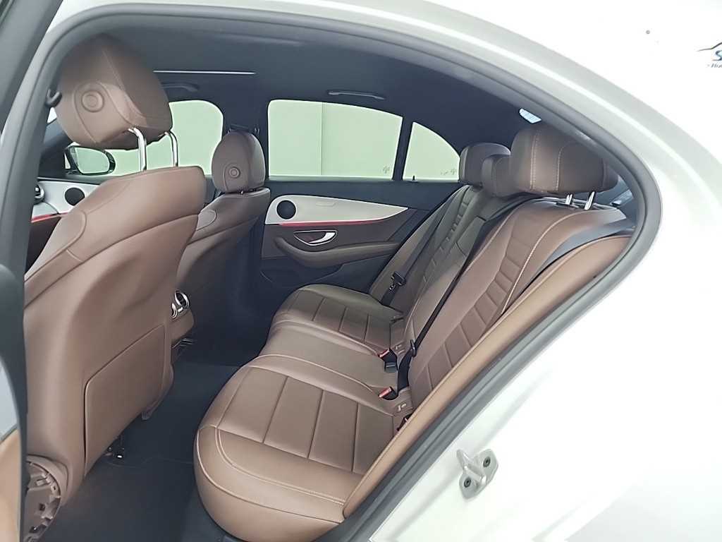 Mercedes Benz E class 2021 Blanco - Importación desde Corea - HF Imports Iquique - Foto 13