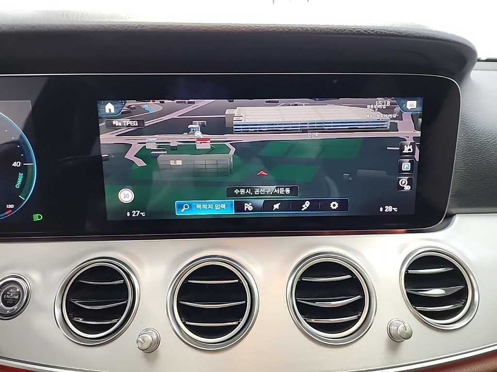 Mercedes Benz E class 2021 Blanco - Importación desde Corea - HF Imports Iquique - Foto 16