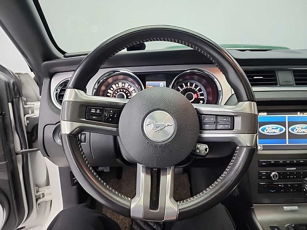 Ford Mustang - Vista 9