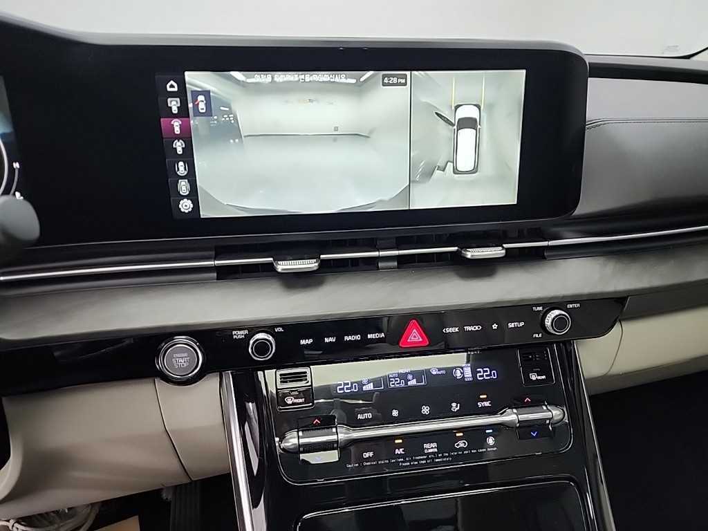 KIA Carnival - Vista 10