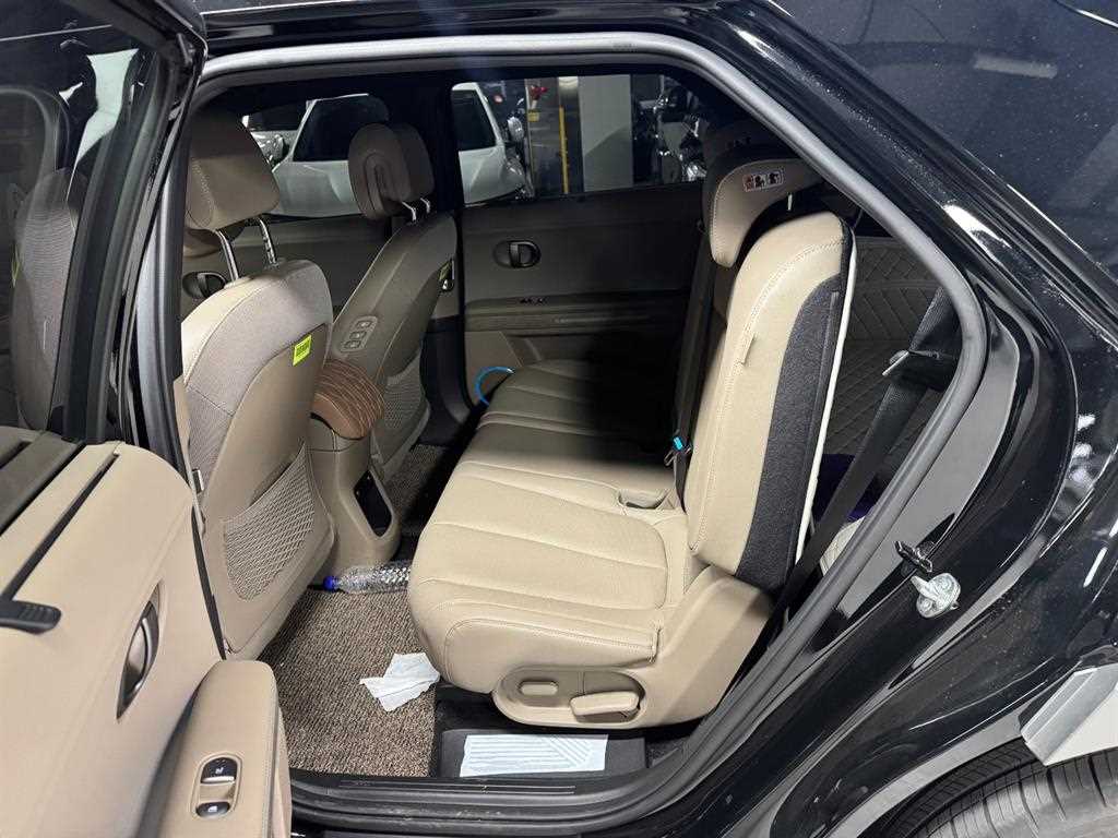 HYUNDAI Ioniq 5 - Vista 12