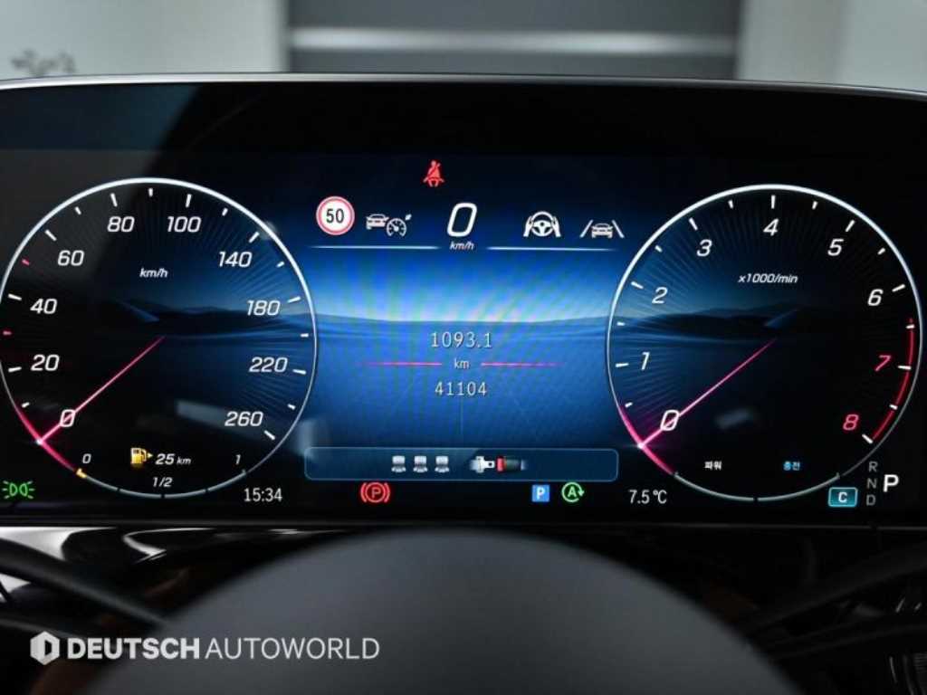 Mercedes Benz E class - Vista 8