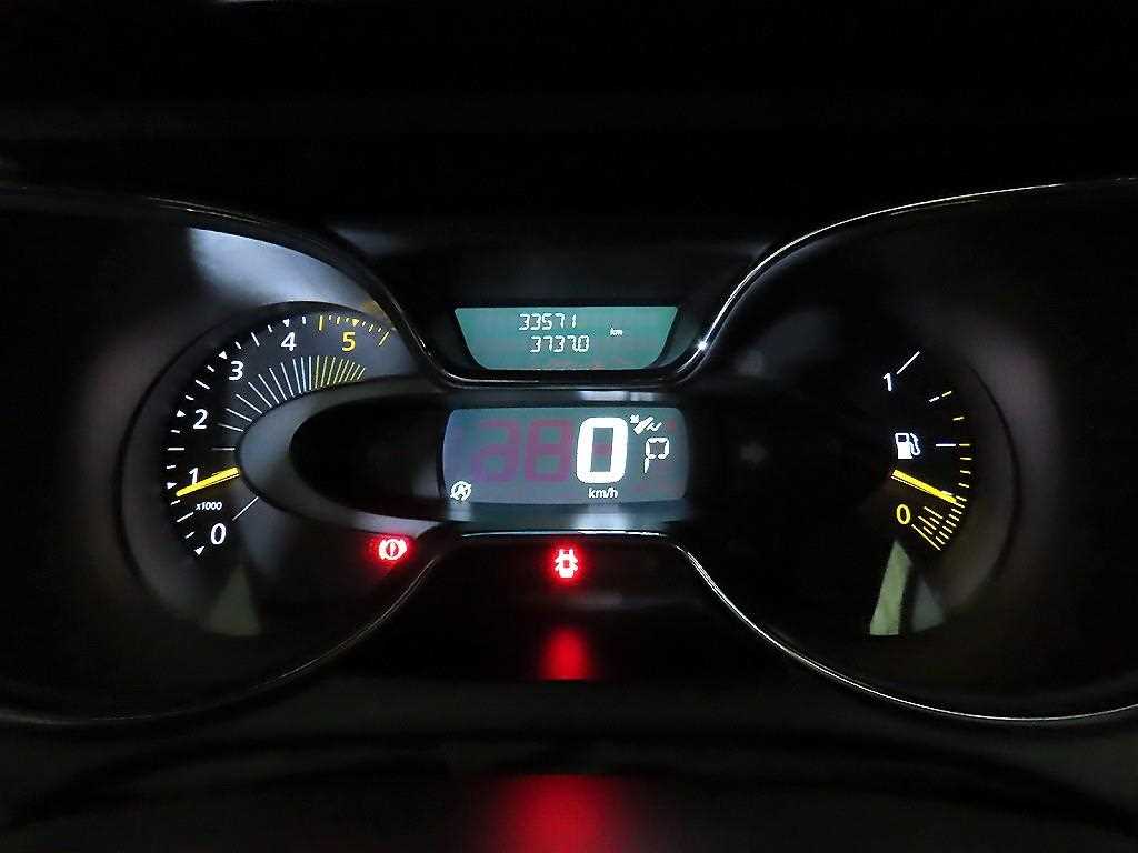 SAMSUNG QM3 - Vista 9