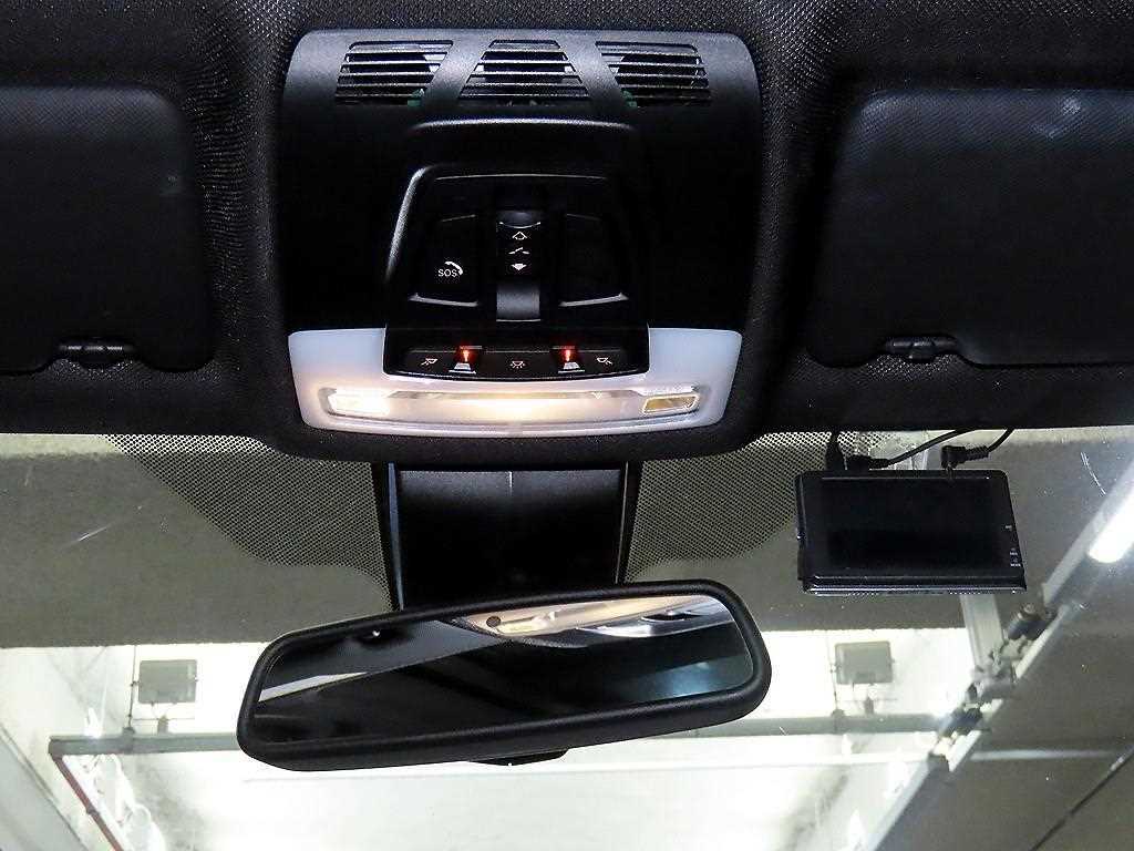 BMW 3 series 2015 Azul - Importación desde Corea - HF Imports Iquique - Foto 13