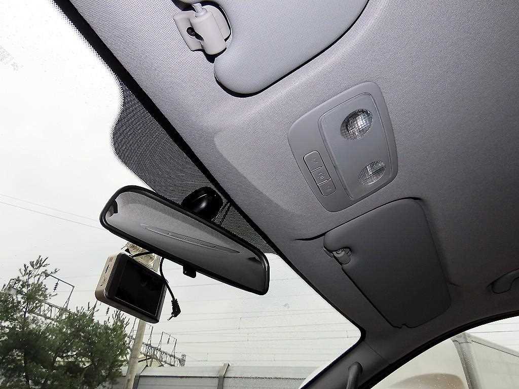 HYUNDAI Starex 2019 Amarillo - Importación desde Corea - HF Imports Iquique - Foto 16