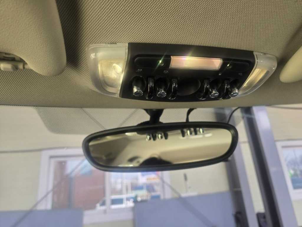 Mini Cooper - Vista 7