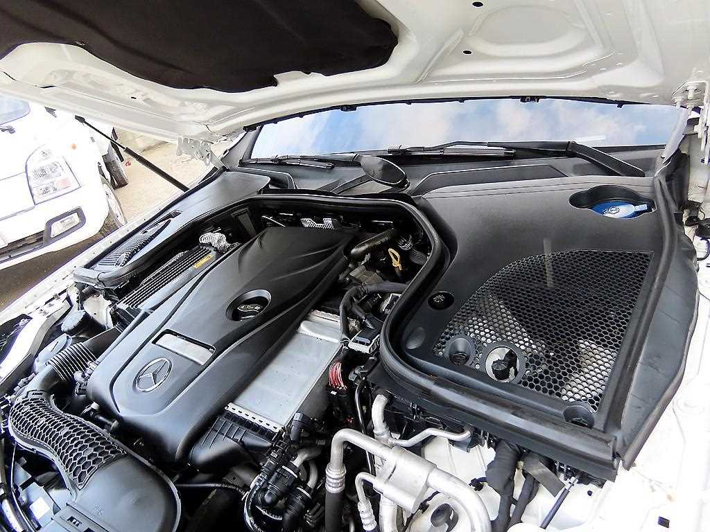 Mercedes Benz E class 2020 Blanco - Importación desde Corea - HF Imports Iquique - Foto 19