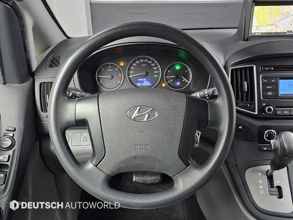 HYUNDAI Starex 2017 Plateado - Importación desde Corea - HF Imports Iquique - Foto 13