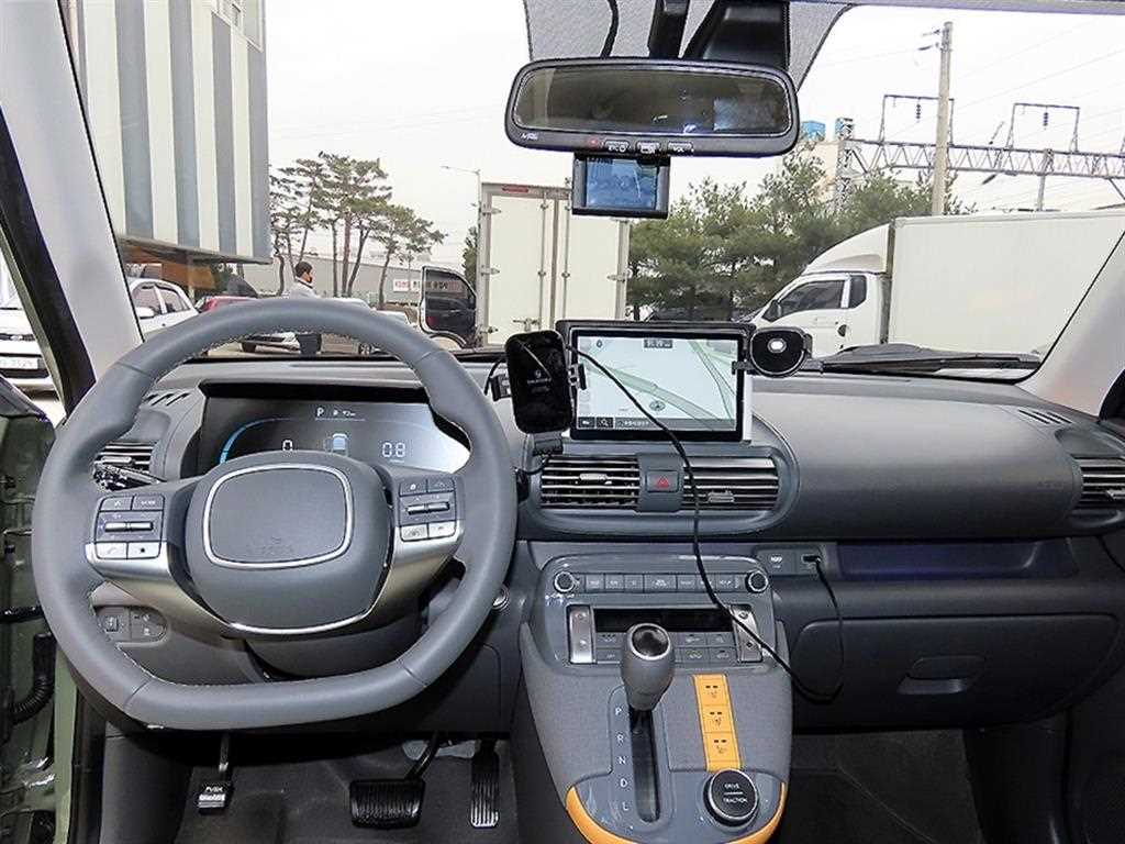 HYUNDAI Casper - Vista 7