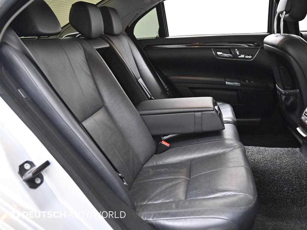 Mercedes Benz S Class - Vista 12