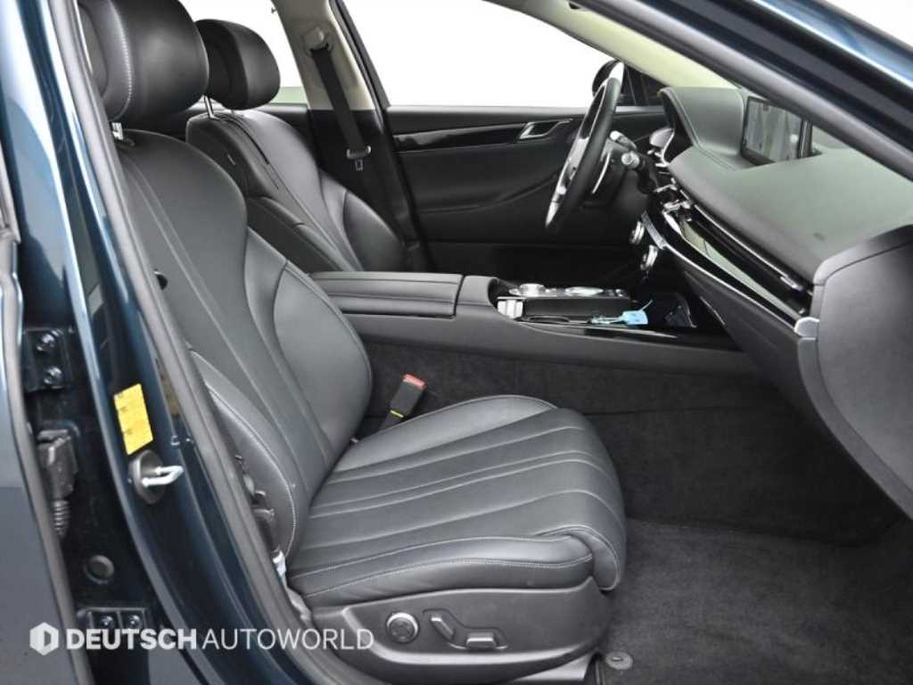 Genesis G80 - Vista 10