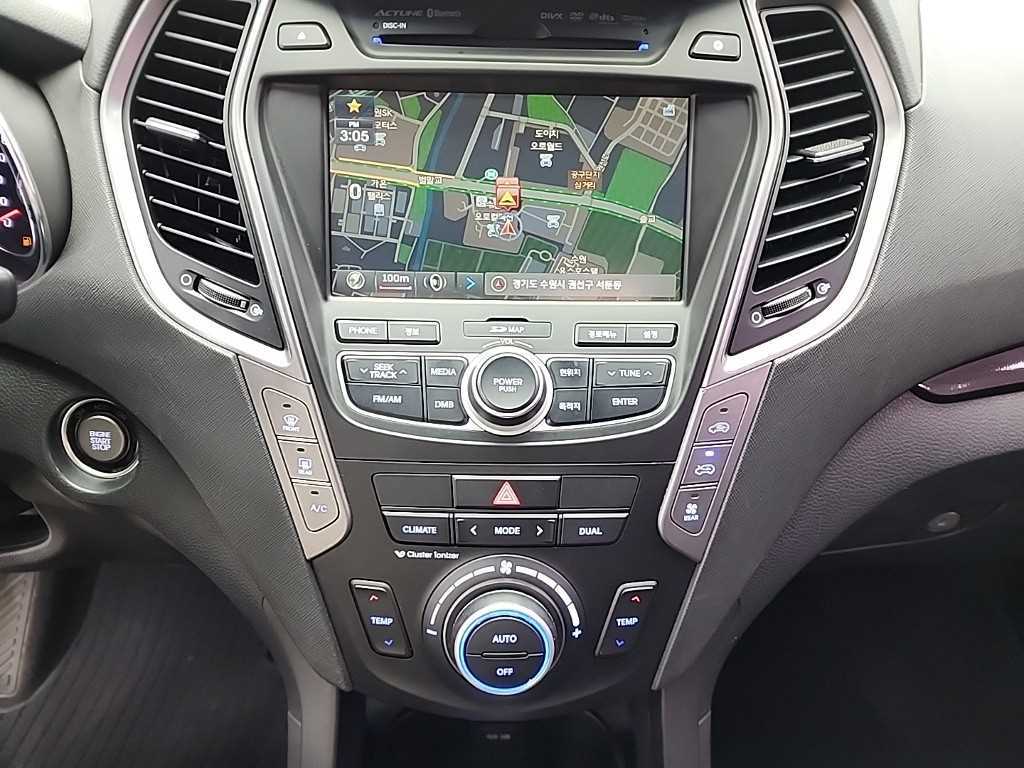 HYUNDAI Maxcruz - Vista 10