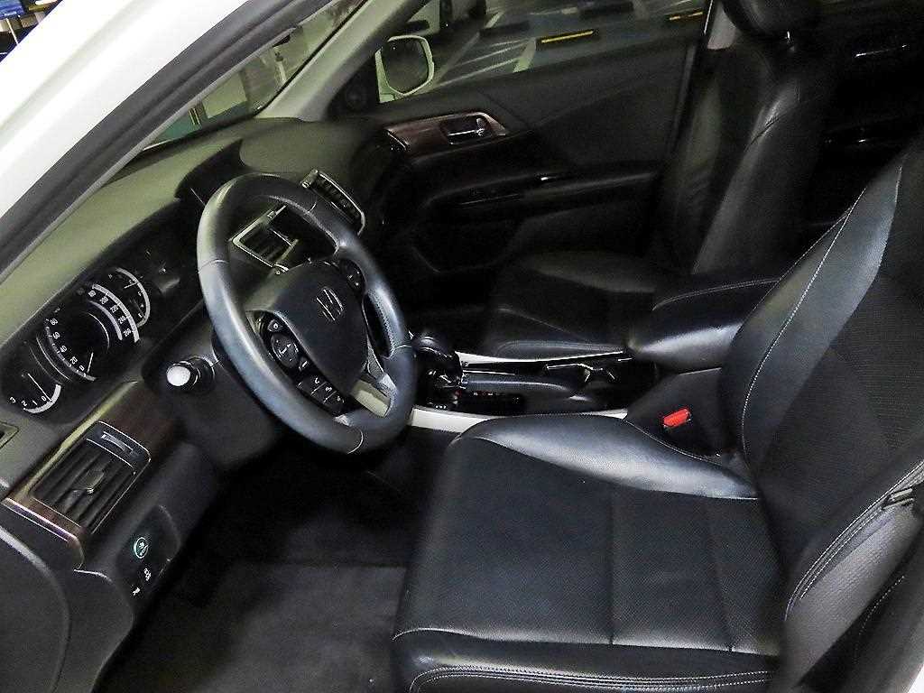 Honda Accord - Vista 6