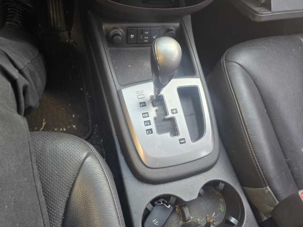 HYUNDAI Santa Fe - Vista 6