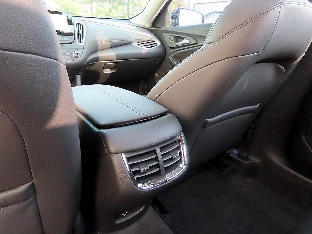 Chevrolet Malibu 2019 Negro - Importación desde Corea - HF Imports Iquique - Foto 17