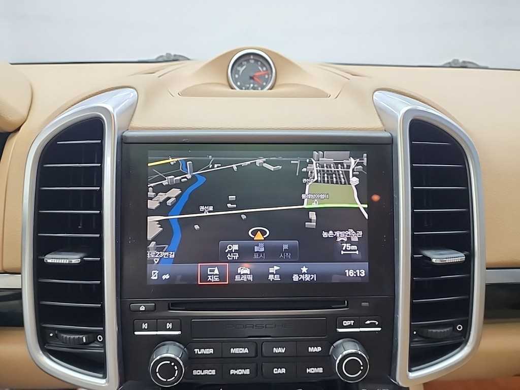 Porsche Cayenne 2017 Negro - Importación desde Corea - HF Imports Iquique - Foto 15