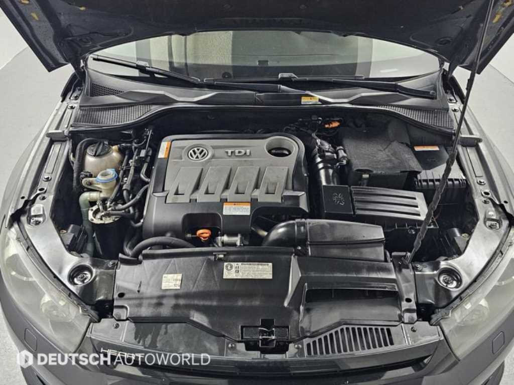 Volkswagen Scirocco - Vista 6