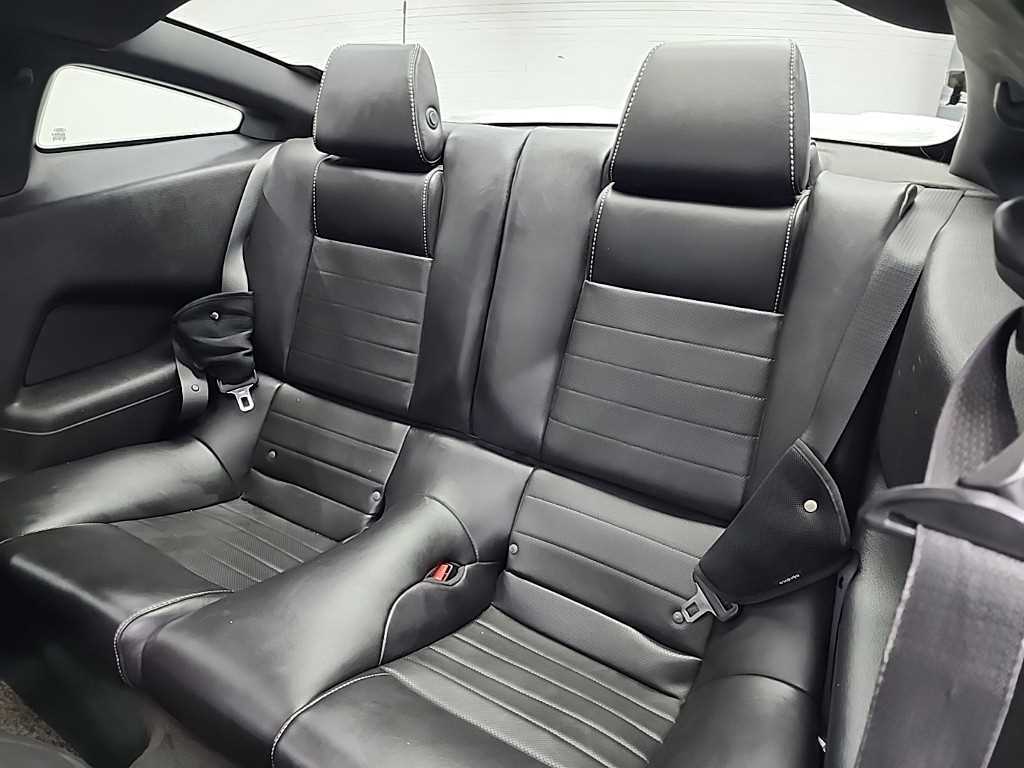 Ford Mustang - Vista 12